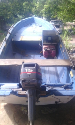 ฝากขายเรือไฟเบอร์ 11 ฟ่ต พร้อมเทรลเลอร์ จอ เครื่อง Yamaha 15 แรง 2 จังหวะ