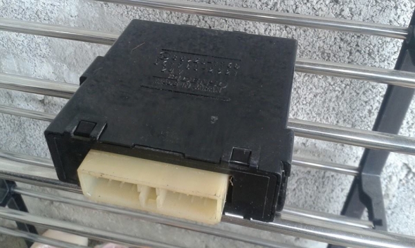 ขายกล่องรีเลย์กระจกไฟฟ้าHINO3M