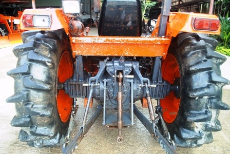ขายรถไถ Kubota M5000 (4WD) พร้อมดันหน้า