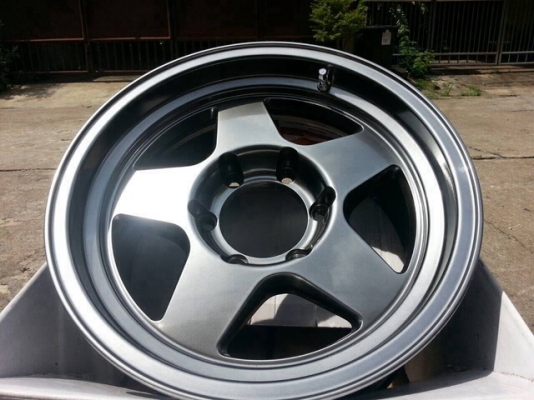 ล้อ  Bradley  8 x 16  สีไฮเปอร์ซิลเวอร์ - แบล็คโครเมี่ยม