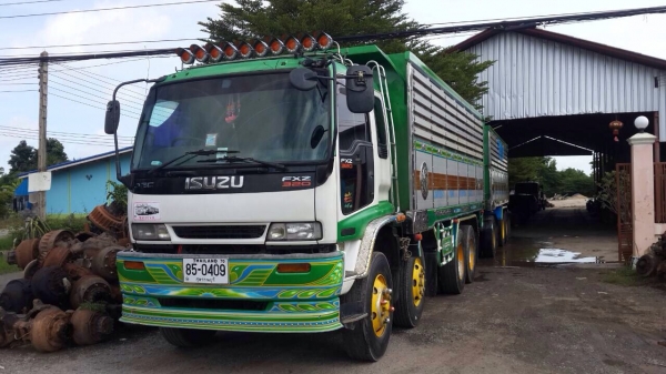 ขายรถพ่วงแม่2คานหน้า ลูก3คานยัด กะบะปิเนียมดั้ม เครื่องยนต์270 2เพลา