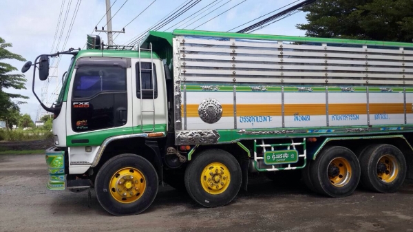 ขายรถพ่วงแม่2คานหน้า ลูก3คานยัด กะบะปิเนียมดั้ม เครื่องยนต์270 2เพลา