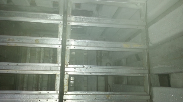 ขายตู้ห้องเย็นพร้อมเครื่องทำความเย็นสำหรับแช่แข็งราคาใบละ 40,000 บาท