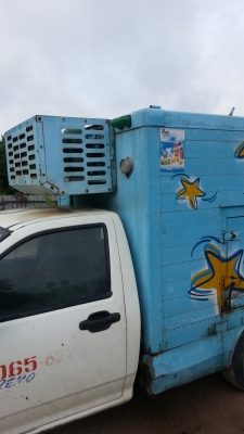 ขายตู้ห้องเย็นพร้อมเครื่องทำความเย็นสำหรับแช่แข็งราคาใบละ 40,000 บาท