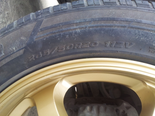 ล้อAdvan ขอบ20 พร้อมยาง 19,000