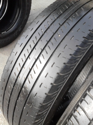 205/70R15 BRIDGESTONE DURAVIS R611 1 เส้น MICHELIN VANPIX 1 เส้น รวม 2 เส้น TEL.081-427-3941 205/70R15 BRIDGESTONE DURAVIS R611 1 เส้น MICHELIN VANPIX 1 เส้น รวม 2 เส้น TEL.081-427-3941