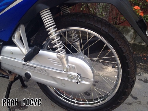 ขายHonda wave 110i สีน้ำเงินขาว ปี2014(สตาร์มือ)