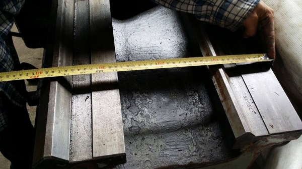 เครื่องกลึง TUDA เก่าญี่ปุ่น สภาพสวย เครื่องพร้อมใช้งาน เครื่องกลึง TUDA เก่าญี่ปุ่น สภาพสวย เครื่องพร้อมใช้งาน