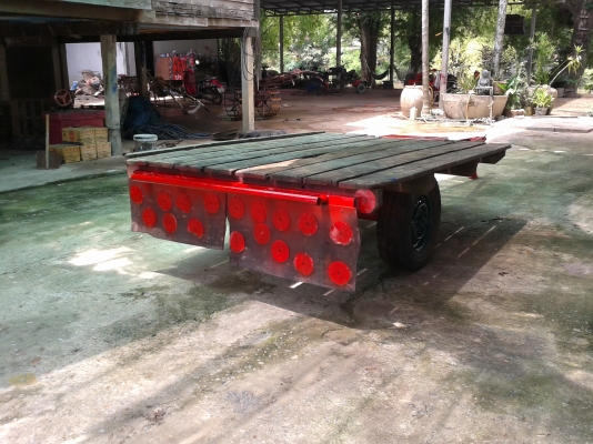 ขายสาลี้ทูบเหล็กพื้นไม้