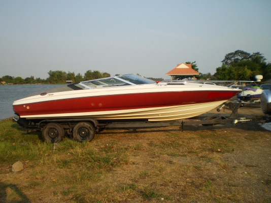 ขายเรือ arriva ไฟเบอร์ขนาด 24 ฟุต 1 ห้องนอนห้องน้ำในตัว เครื่องเมอร์คูเซอร์ หัวฉีด ว่ามาเลยอยากขาย