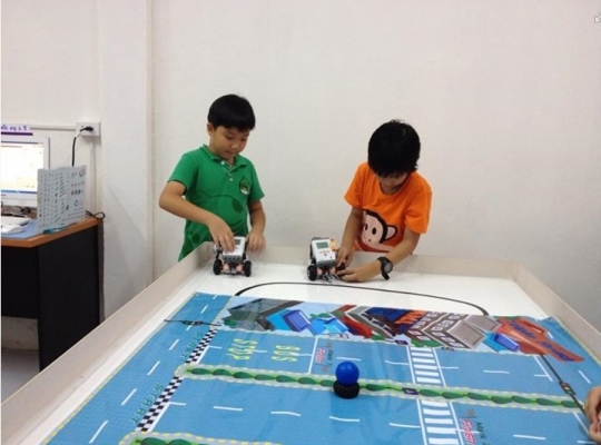 สถาบัน สอน สร้าง หุ่นยนต์ iBot Acadamy นนทบุรี (ท่าอิฐ) เสริม สร้างทักษะ นักคิด นักประดิษฐ์(คอร์สต้อนรับปิดเทอมมี) สถาบัน สอน สร้าง หุ่นยนต์ iBot Acadamy นนทบุรี (ท่าอิฐ) เสริม สร้างทักษะ นักคิด นักประดิษฐ์(คอร์สต้อนรับปิดเทอมมี)