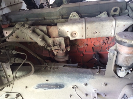 มาอีกแล้วครับ6ล้อเดก้าปี2001สวยพร้อมใช้ครับ