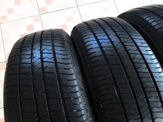 ขายยาง 205-65-15 ปี5212 สวยๆ (1ชุด)