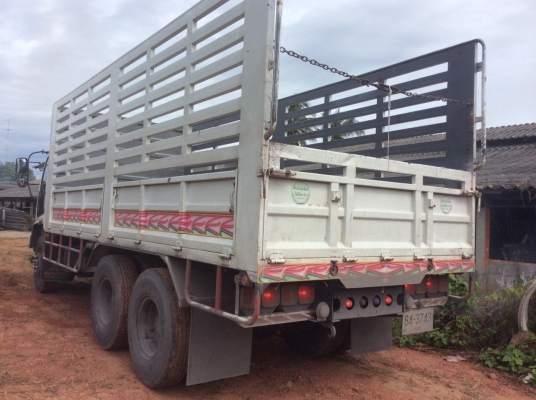 ขายISUZU 10ล้อ DECA(2เพลาถอดเหลือเพลาเดียว) เครื่อง 195แรง โบอินเตอร์ ยางดี ครัทซีสวย แอร์เย็น รถสวย พร้อมใช้งาน ขาย 890,000 บาท