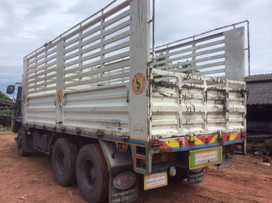 ขายISUZU 10ล้อ DECA(2เพลาถอดเหลือเพลาเดียว) เครื่อง 240แรง โบอินเตอร์ ยางดี ครัทซีสวย แอร์เย็น รถสวย พร้อมใช้งาน ขาย 920,000 บาท