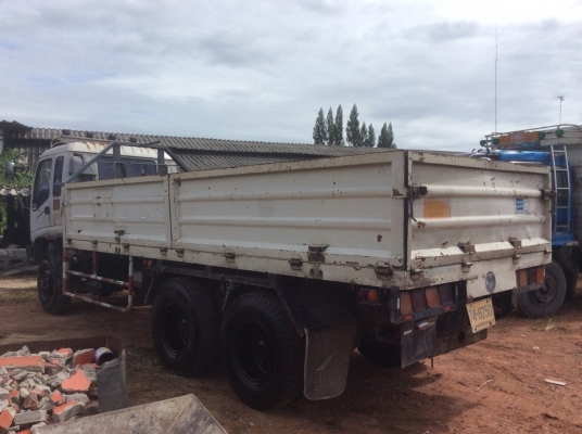 ขาย 10ล้อISUZU DECA (FXZ 23 NZ PT 2 เพลา) ปี43 เครื่อง 6SD1 270แรง กระบะเหล็กไม่ดั๊ม ขายตามสภาพ 920,000 บาท