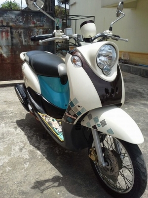 Fino ลายณเดช รถปลายปี55 สวยๆราคาถูกๆครับ Fino ลายณเดช รถปลายปี55 สวยๆราคาถูกๆครับ