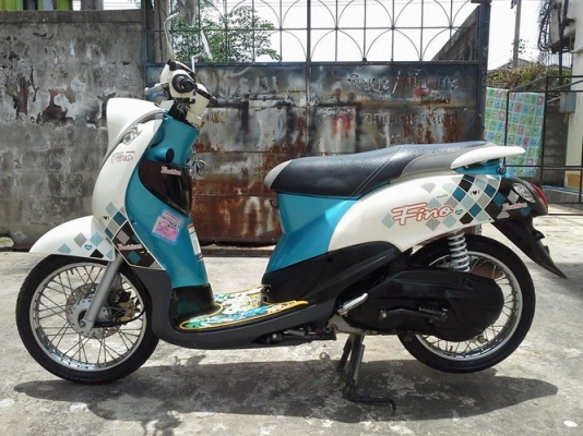 Fino ลายณเดช รถปลายปี55 สวยๆราคาถูกๆครับ Fino ลายณเดช รถปลายปี55 สวยๆราคาถูกๆครับ