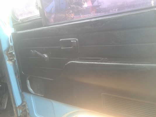 (ร้านรุ่งโรจน์ 082-1057078)ขาย 6ล้อ   isuzu NKR110แรงรถห้างแท้ สวยๆ*(ลูกค้าอุดรมารับรถแล้ว) ครื่องแน่นๆ(ไม่มีไอ)แชสซีสวยๆทั้งเส้น ช่งล่างแน่นสภาพพร้อมใช้งานได้เลย พร้อมโอนทั่วไทย