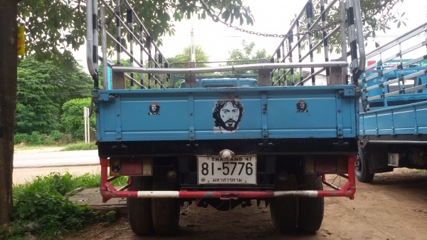 (ร้านรุ่งโรจน์ 082-1057078)ขาย 6ล้อ   isuzu NKR110แรงรถห้างแท้ สวยๆ*(ลูกค้าอุดรมารับรถแล้ว) ครื่องแน่นๆ(ไม่มีไอ)แชสซีสวยๆทั้งเส้น ช่งล่างแน่นสภาพพร้อมใช้งานได้เลย พร้อมโอนทั่วไทย