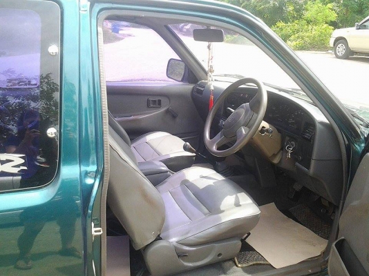 รถคุณแม่ฝากขายหน่อยครับ 129000บาท รถบ้านแท้100\% พวงมาลัยเพาว์เวอร์ แม็กลายเนอร์ พร้อมๆใช้งานเลยครับ