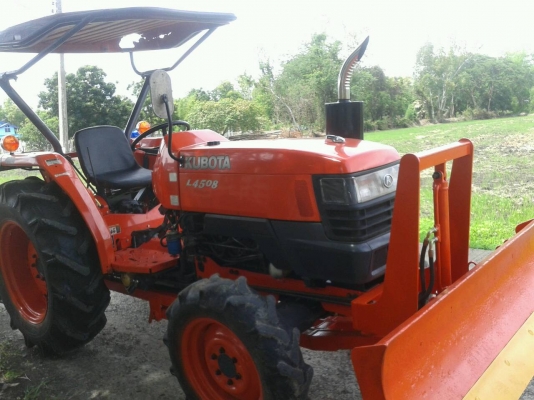 คูโบต้า L4508 อุปกรณ์ใบดันหน้า และ ผานพรวน