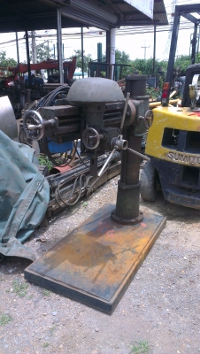 Sell> ขายสว่านแขน/สว่านรัศมี มอเตอร์ 3 แรง ไฟบ้าน 220V. ของใต้หวัน พร้อมใชิ้งานครับ