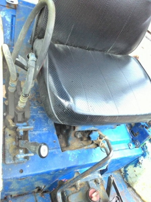 ขายรถไถ KUBOTA L1-245 พวงมาลัยพาวเวอร์ 2เพลา 24แรง