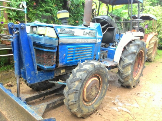 ขายรถไถ KUBOTA L1-245 พวงมาลัยพาวเวอร์ 2เพลา 24แรง