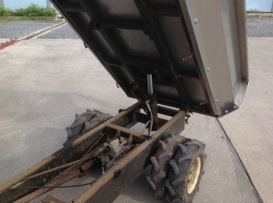 ขายรถบรรทุกกระบะสแตนเลส ยกดัมได้ มือสองญี่ปุ่นสภาพดี เครื่องยนต์คูโบต้า