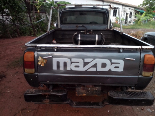 ขาย mazada familia 1400