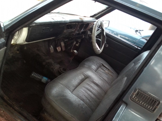 ขาย mazada familia 1400