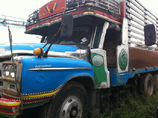 ขายรถบรรทุก10 ล้อ หัวยาว เดิมๆสวยพร้อมใช้ ขายรถบรรทุก10 ล้อ หัวยาว เดิมๆสวยพร้อมใช้