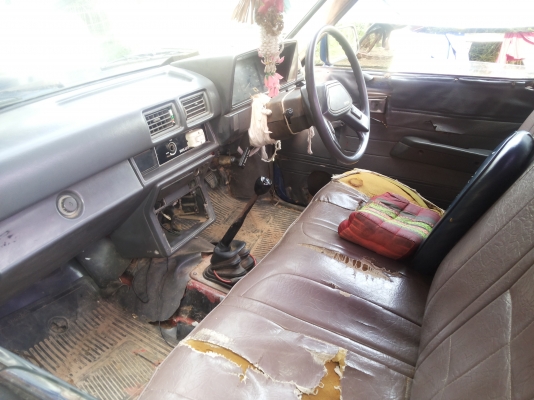 รถฮีโร่ เดิม พร้อมใช้ ไมล์สองหลุม รถฮีโร่ เดิม พร้อมใช้ ไมล์สองหลุม