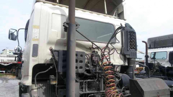 ขายหัวลากฮีโน่ 320 แรง ปี49-50