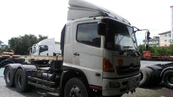 ขายหัวลากฮีโน่ 320 แรง ปี49-50