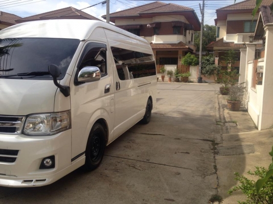 ขายรถ ตู้ TOVOTA commuter D4D 2.5 at 2010