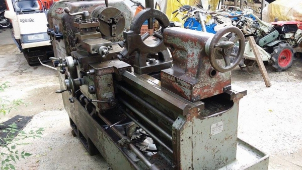เครื่องกลึง TUDA เก่าญี่ปุ่น สภาพสวย เครื่องพร้อมใช้งาน เครื่องกลึง TUDA เก่าญี่ปุ่น สภาพสวย เครื่องพร้อมใช้งาน