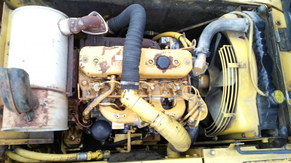 ขายด่วนKOBELCO SK100มาร์คทีซีเรียสูงชั่วโม่งน้อยมีผานใบดันรถนอกไม่เคยใช้งานเมืองไทยเลย