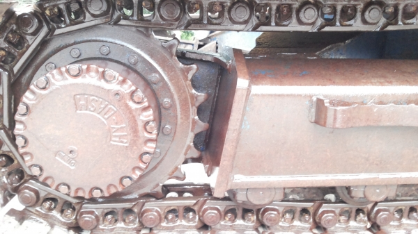 ขายด่วนKOBELCO SK100มาร์คทีซีเรียสูงชั่วโม่งน้อยมีผานใบดันรถนอกไม่เคยใช้งานเมืองไทยเลย