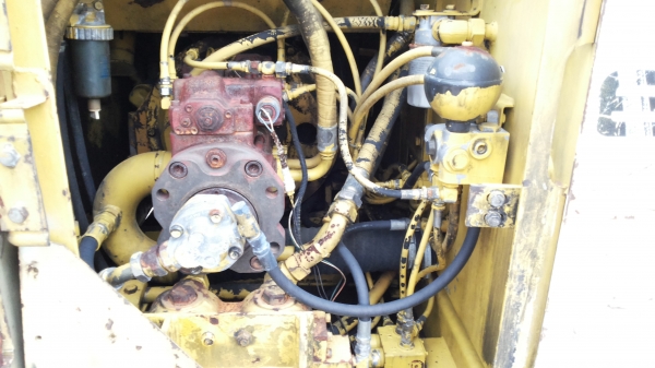 ขายด่วนKOBELCO SK100มาร์คทีซีเรียสูงชั่วโม่งน้อยมีผานใบดันรถนอกไม่เคยใช้งานเมืองไทยเลย