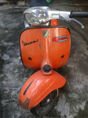 ขายเวสป้า หัวเหลี่ยม ปี 2511  ราคาเบาๆๆ