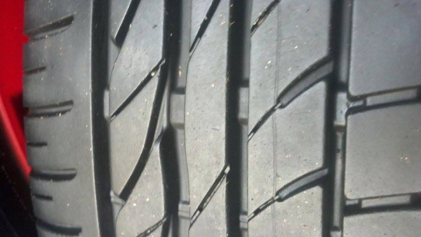 แม็ก 16 ขนาด 4 รู 100 พร้อมยางดีปี 13 ราคา 6900 แม็ก 16 ขนาด 4 รู 100 พร้อมยางดีปี 13 ราคา 6900