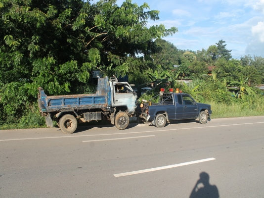 มิตซู แอโร่2500 เครื่องเดิมมอบให้เพื่อนอู่เอาไปใช้บริการอุปกรณ์ลงเล่มแล้วคับ