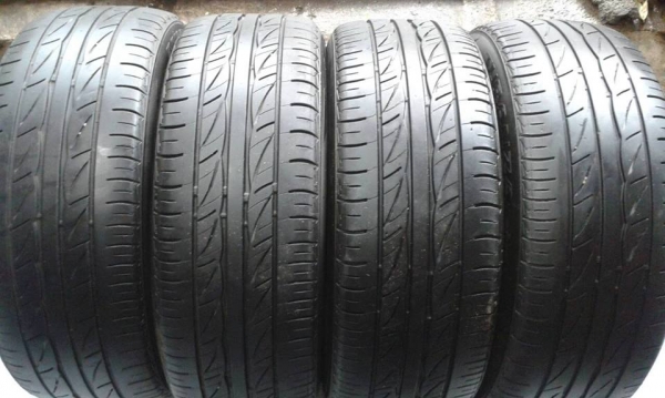 ขายยาง BRIDGESTONE AR10 195-55-15 ปี11 ดอกเต็ม ไม่ปะ ไม่บวม ชุดละ 3,200 บาท