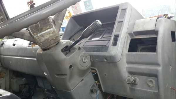 ขาย6ล้อฮีโน่ ซุปเปอร์เสี่ย FB2W ยาว 5เมตร เครื่องWO4D 120แรงม้า ยางเลเดี่ยนดีดี6เส้น  สภาพดี รถออกห้งแท้ๆ