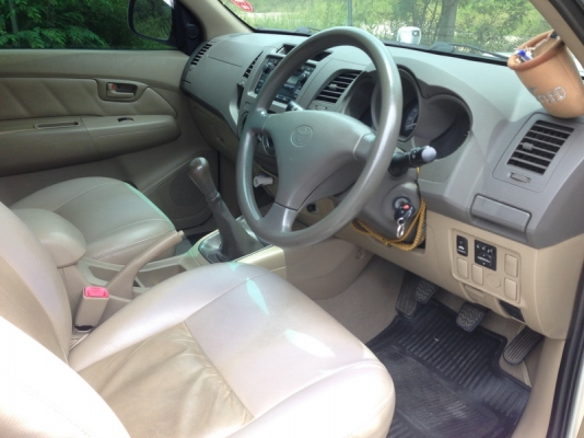 ต้องการขาย ด่วน TOYOTA VIGO PERRUNNER 3.0 E ต้องการขาย ด่วน TOYOTA VIGO PERRUNNER 3.0 E