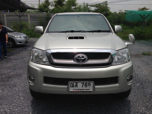 ต้องการขาย ด่วน TOYOTA VIGO PERRUNNER 3.0 E
