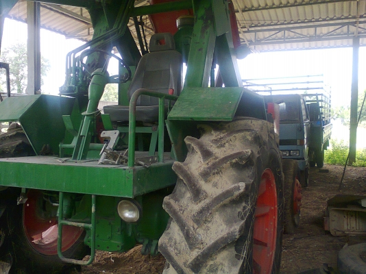 รถคีบหลัง ฟอร์ด 6610 เกียร์ทอร์ค สามารถเกษตรยนต์ มีทะเบียน