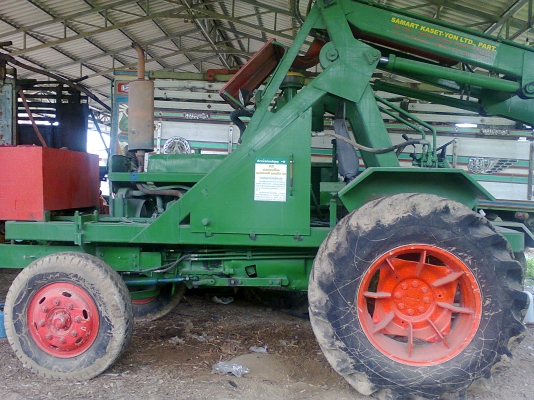 รถคีบหลัง ฟอร์ด 6610 เกียร์ทอร์ค สามารถเกษตรยนต์ มีทะเบียน